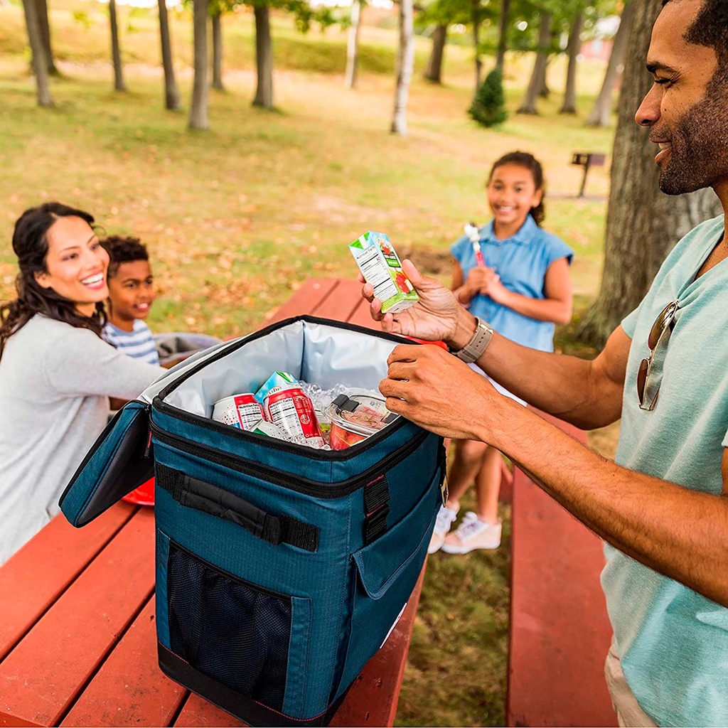 Bolso Térmico Coleman Capacidad 28 Latas Azul