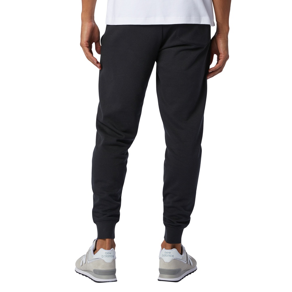 Jogger de hombre New Balance Essentials Negro