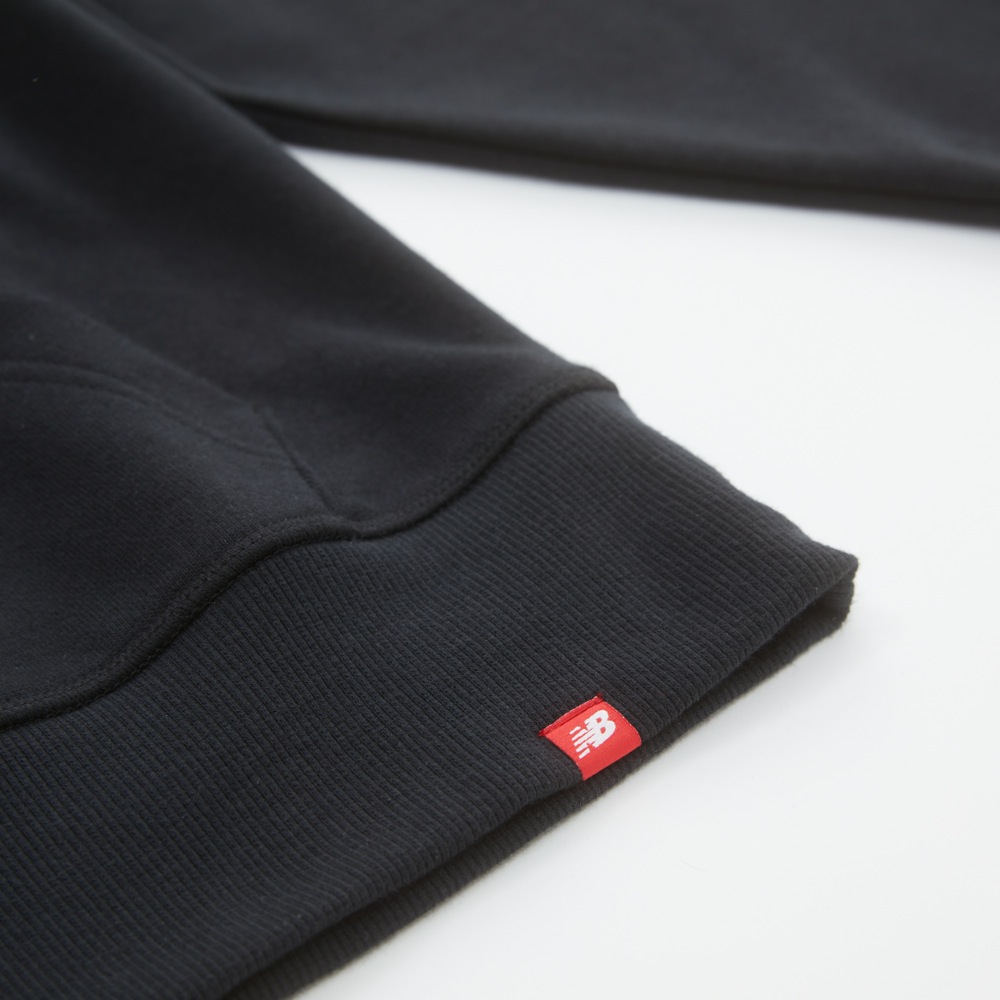 Sweater de hombre New Balance Essentials Negro