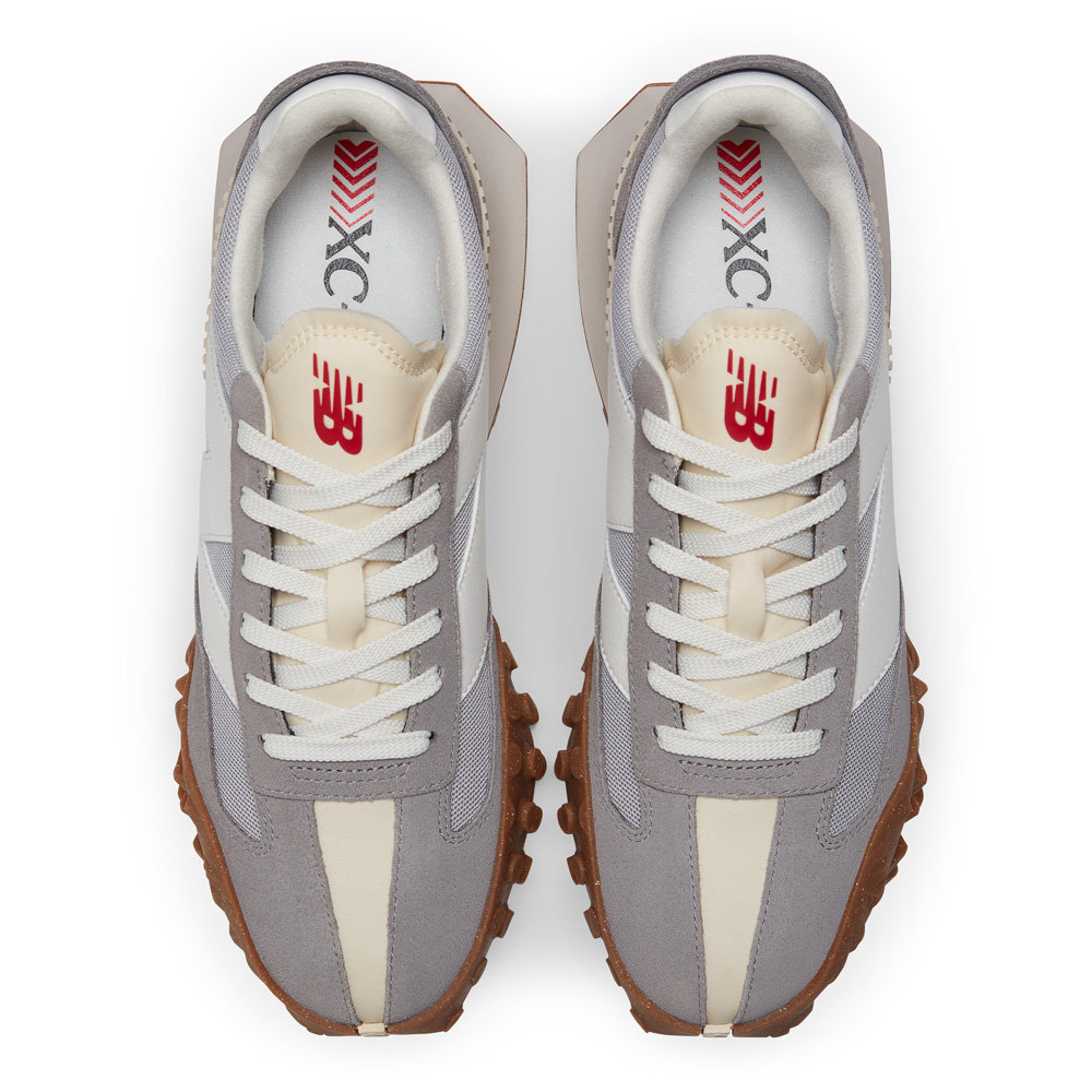 Zapato de hombre New Balance XC-72 Gris