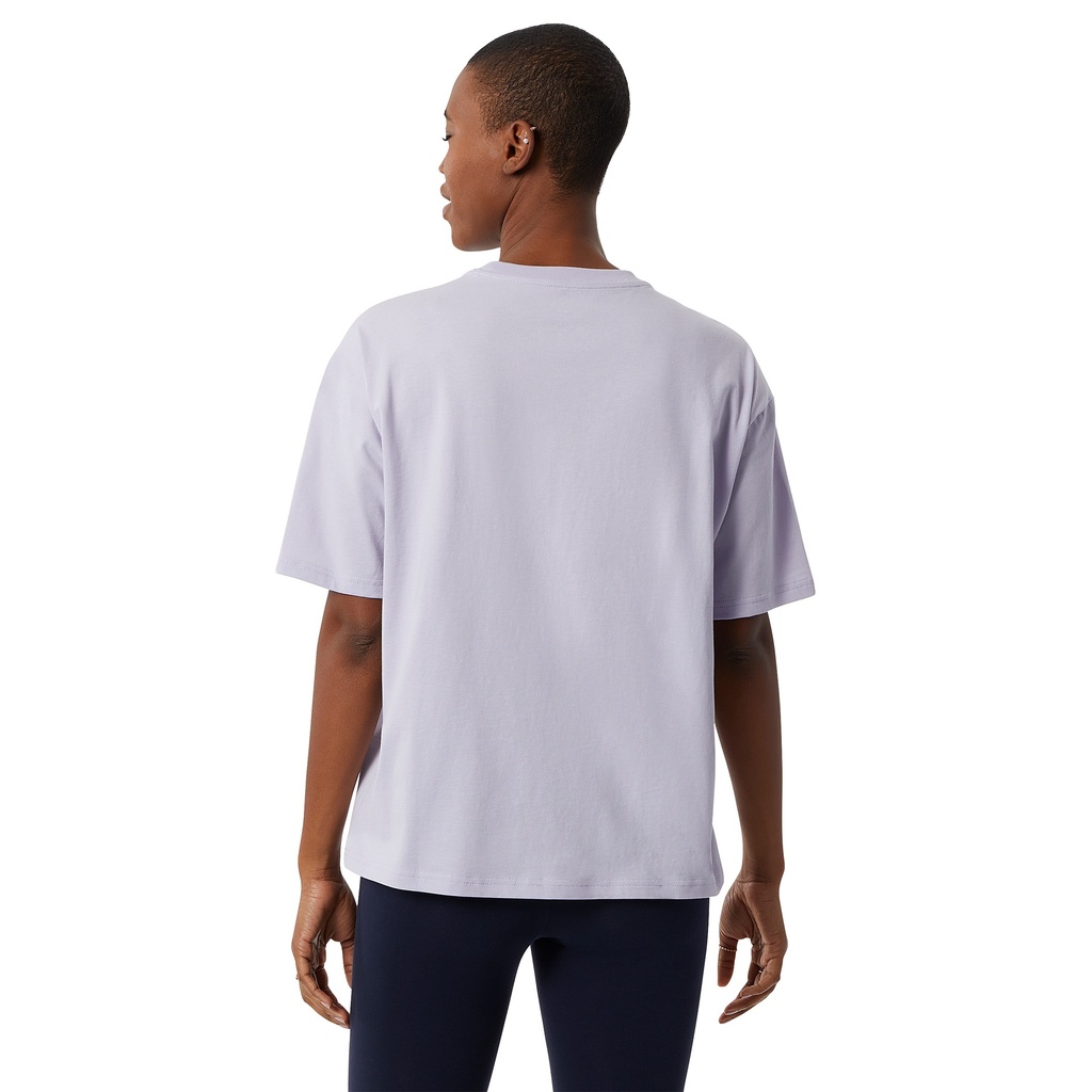 Camiseta de Mujer New Balance Essentials Stacked Logo Lila