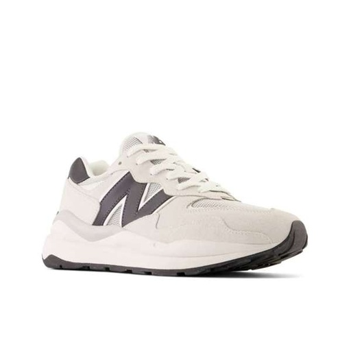 [M5740HCE-D-B] Zapato Lifestyle New Balance 57/40 Gris Claro/Gris Oscuro (12  pares)