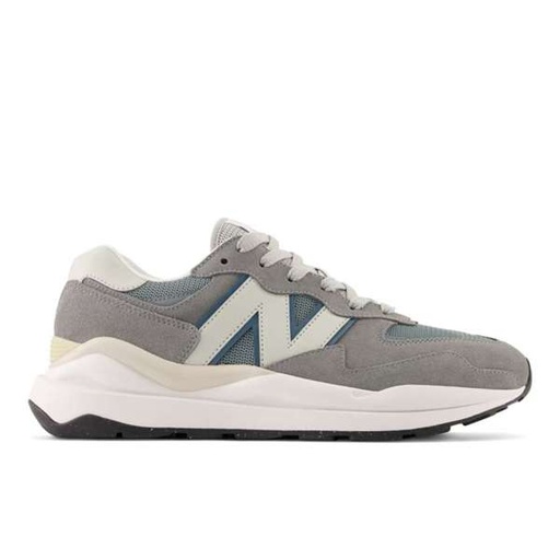 [M5740HCF-D-B] Zapato Lifestyle New Balance 57/40 Gris/Blanco (12 pares)