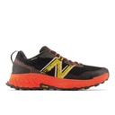 [MTHIERX7-D-B] Zapato Trekking New Balance Hierro V7 Negro/Anaranjado/Amarillo (12 pares)